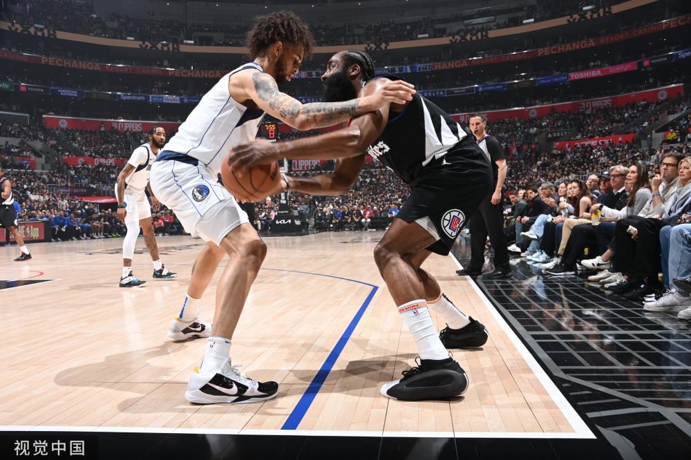 巴萨此刻采 巴萨此刻采