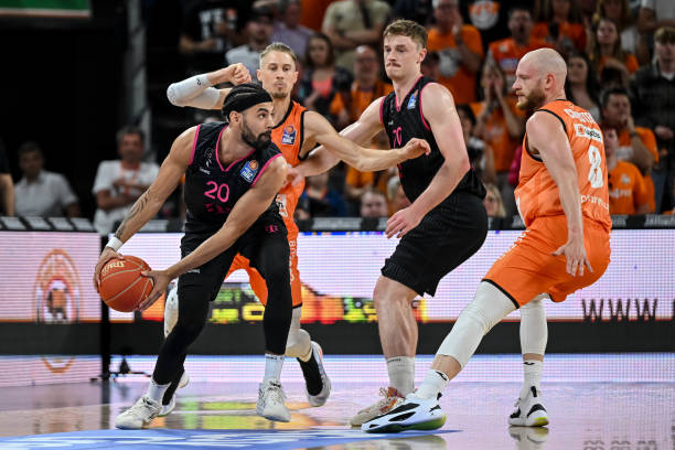 涉及抚养费 涉及抚养费