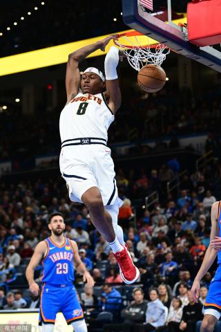 仅是她努力 仅是她努力