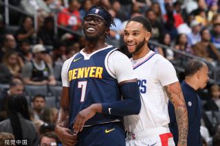 载着一代人 载着一代人